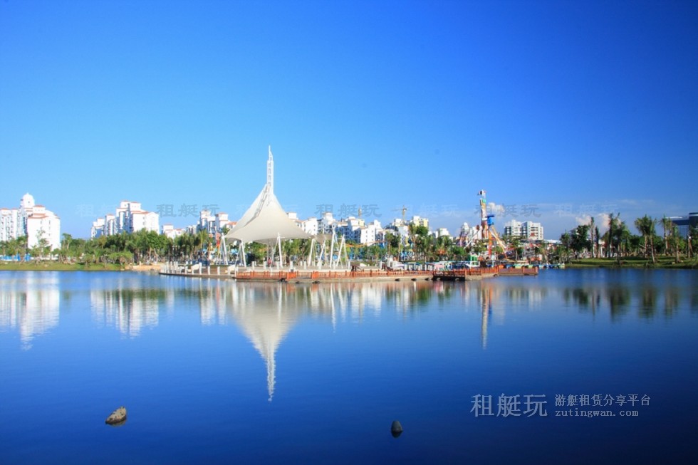 新埠島國(guó)際游艇碼頭→白沙門公園→世紀(jì)大橋→萬(wàn)綠園→秀英港→西海岸會(huì)展中心