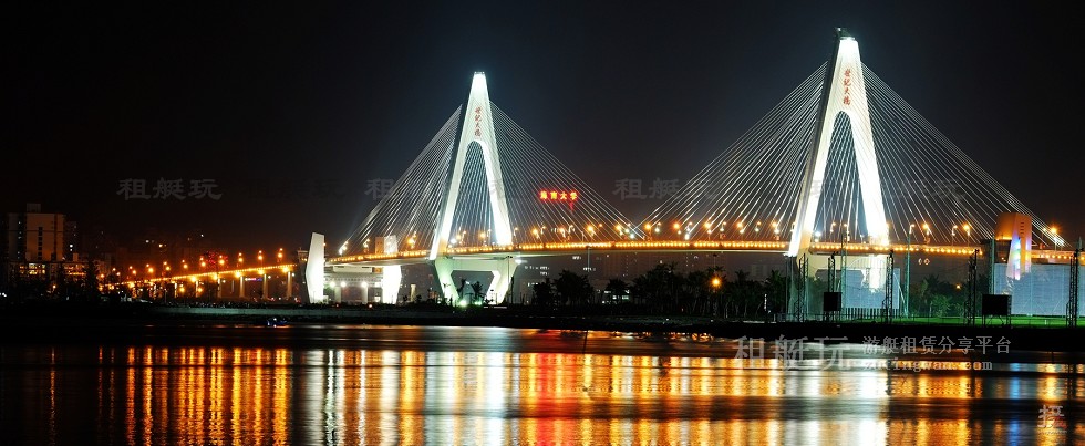 新埠島國(guó)際游艇碼頭→白沙門公園→世紀(jì)大橋→萬(wàn)綠園→秀英港→西海岸會(huì)展中心