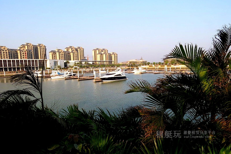 海南?？谛虏簫u國際游艇會